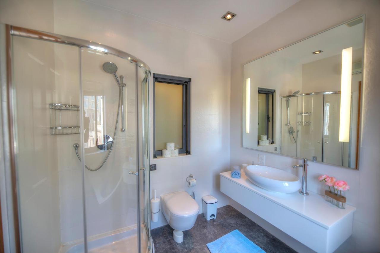 Bright And Spacious 3 Bedroom Apartment With Breathtaking Views - Goslm-5 Слима Экстерьер фото
