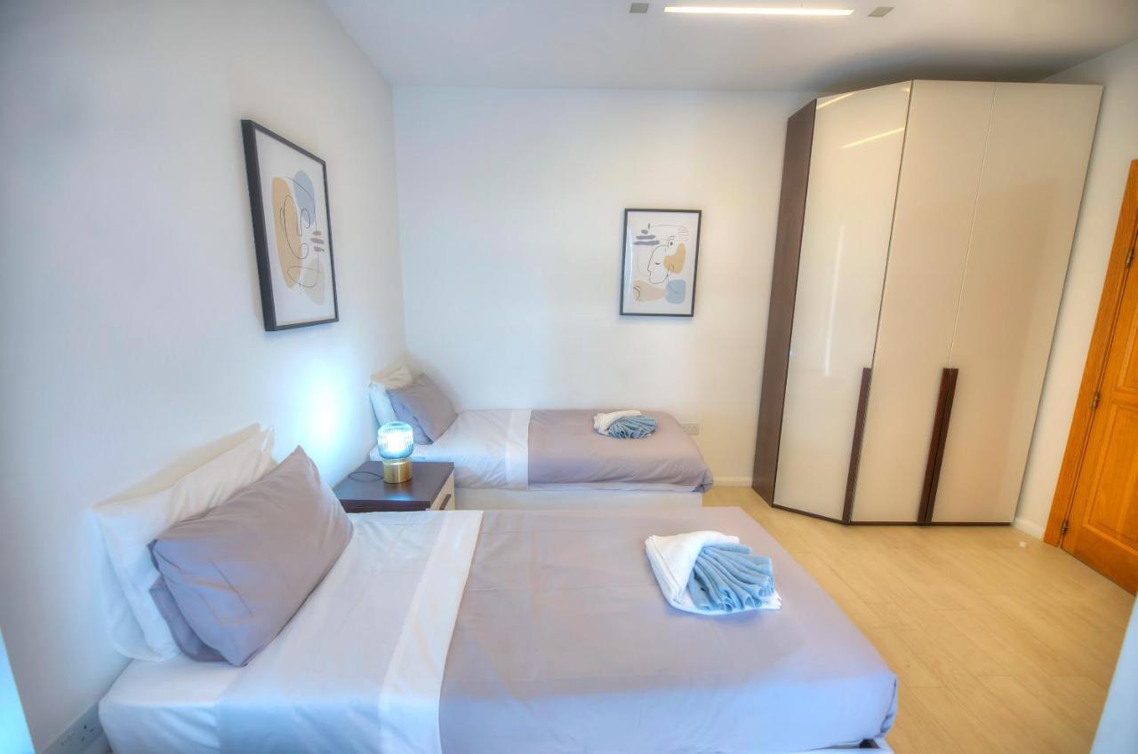 Bright And Spacious 3 Bedroom Apartment With Breathtaking Views - Goslm-5 Слима Экстерьер фото