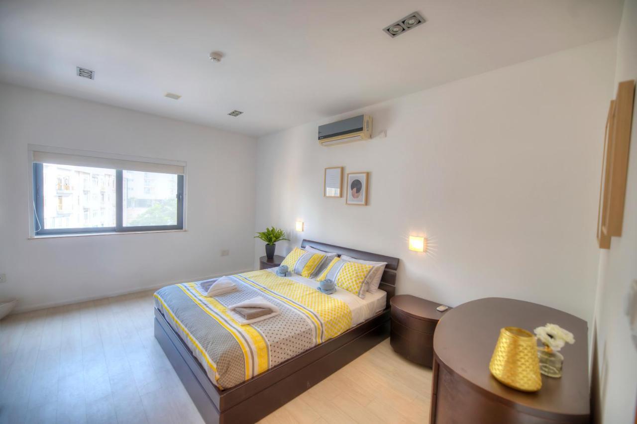 Bright And Spacious 3 Bedroom Apartment With Breathtaking Views - Goslm-5 Слима Экстерьер фото